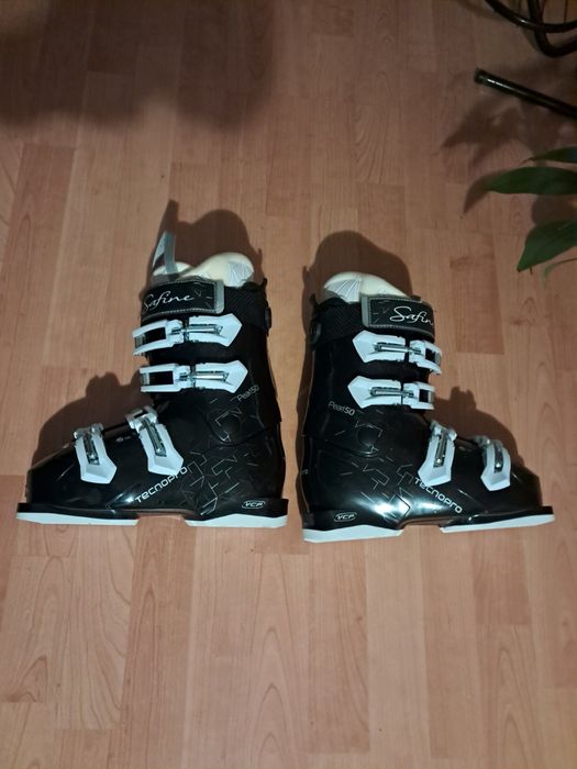 Дамски ски обувки Tecnopro