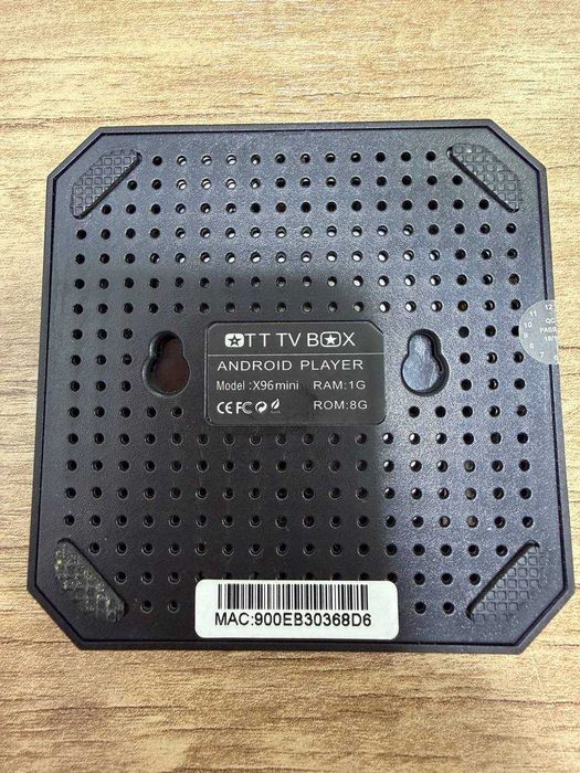 Продаю ТВ-приставку X96 Mini которая превращает телевизор в Smart TV
