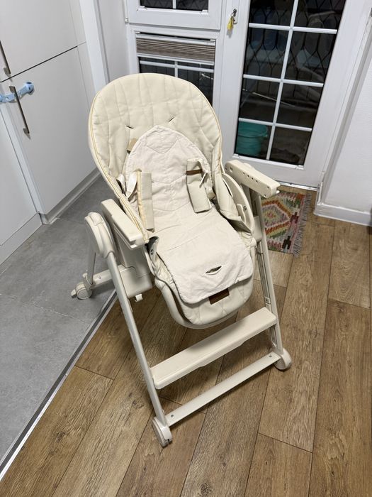 Детский стульчик для кормления happy baby berny lux.