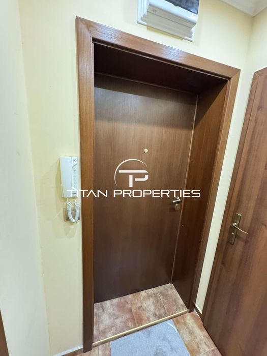 Дава се под наем Двустаен апартамент в Варна, Трошево - 70 кв.м за 375 € - Снимка #8