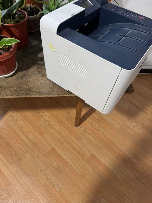 Продам б/у МФУ Xerox Phaser