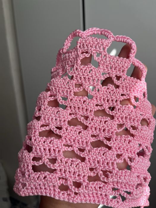 Косынка розовая вязанная