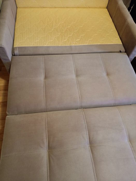 Продам диван в хорошем состоянии