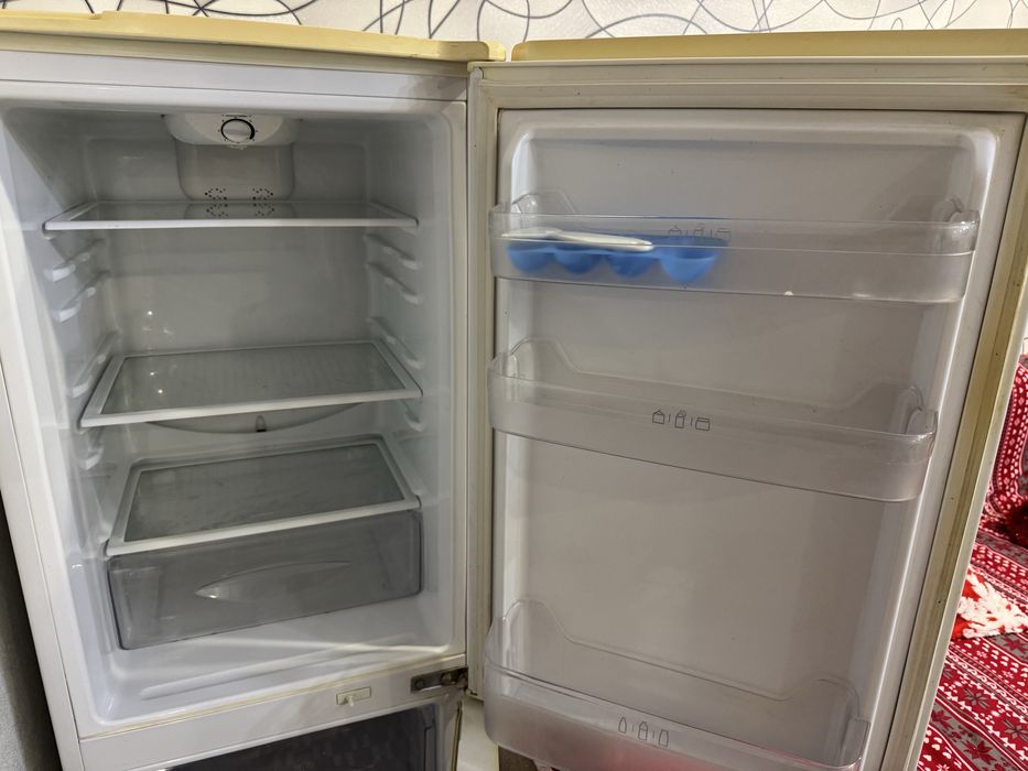 Продам холодильник б/у