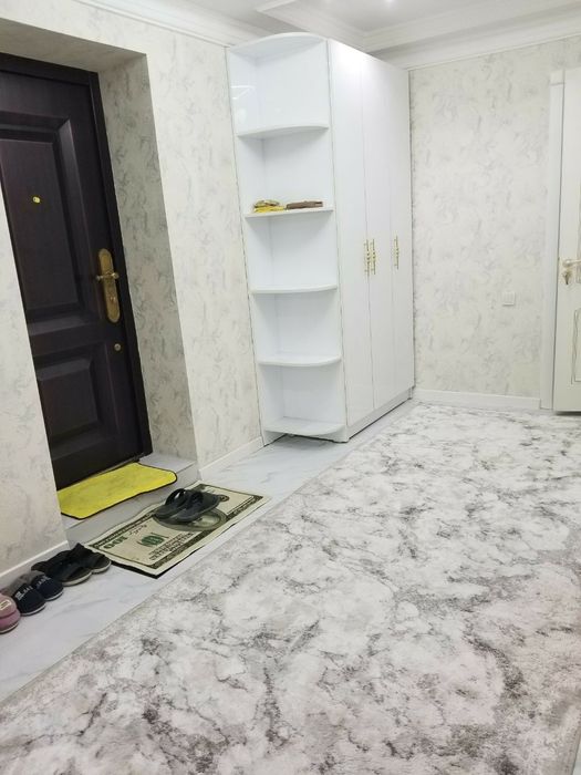 Продам квартиру на Яккасарайком р-н  на против гос Россия