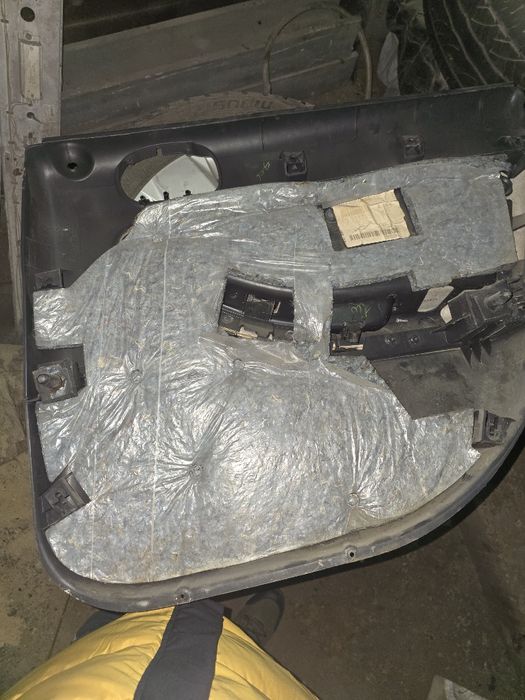 Дверная карта Dodge stratus 2(Седан)