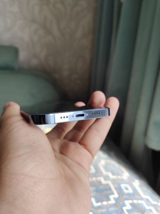 Продам iphone 13 pro 256gb Sim+Esim