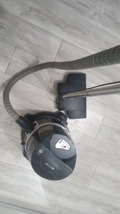 Моющий пылесос Roboclean 114F