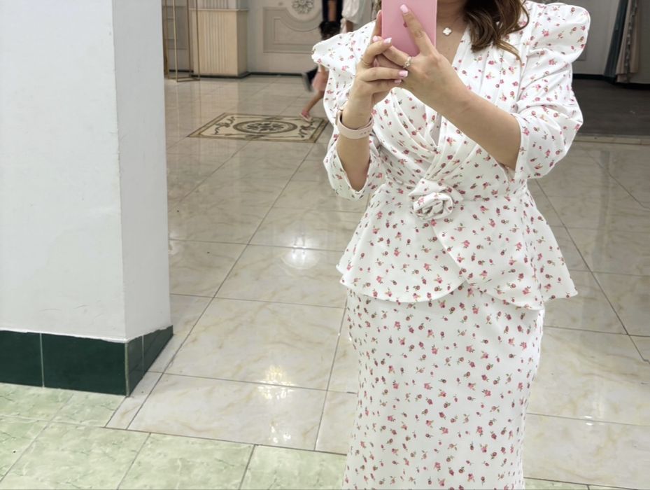 продаю платье за 10 тыс
