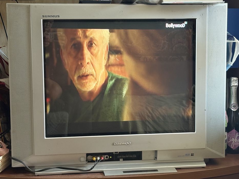 Телевизор Daewoo Summus
