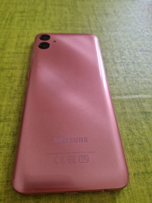 Продам телефон CAMSUNG GALAXY A04e