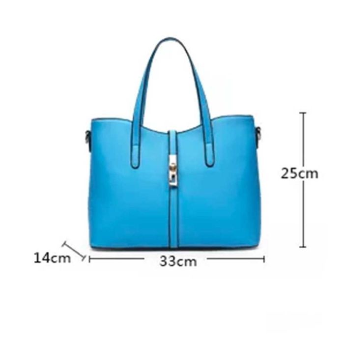 Луксозна к. чанта в черно