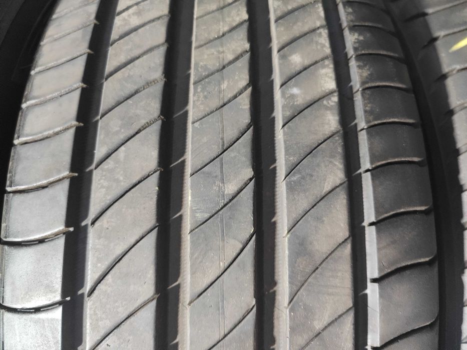 4бр.летни гуми 215/55/17 Michelin