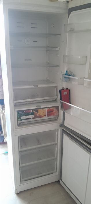 Холодильник продам