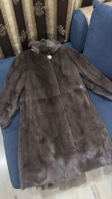 Продам Норковую шубу