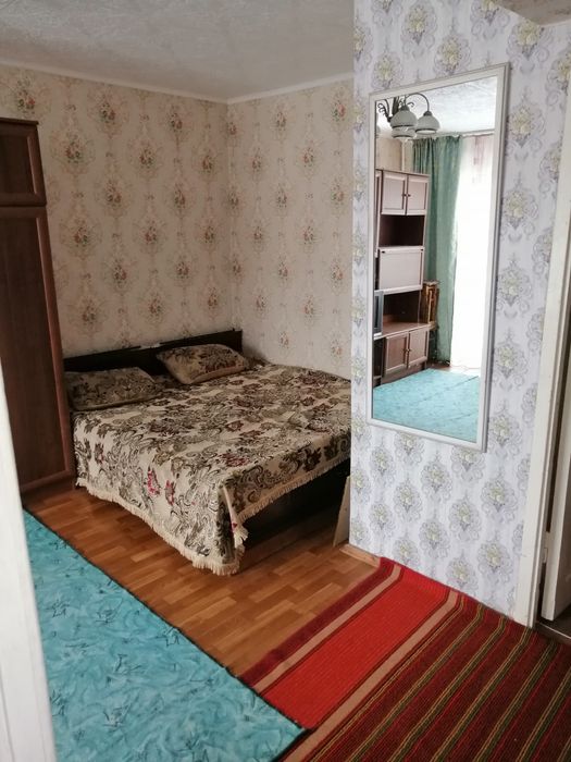 Кровати 1,5 с матрасами