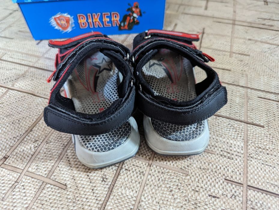 Сандали для мальчика (31 размер)