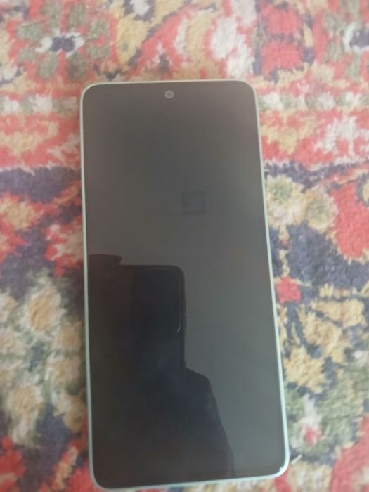 Telefon sotiladi