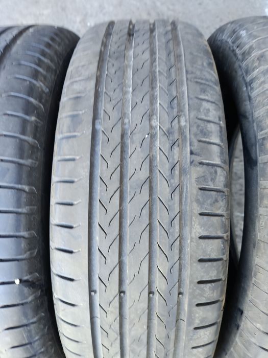 Летни гуми -2025г.-18цола-215/60-1бр.-130лв."CONTINENTAL"