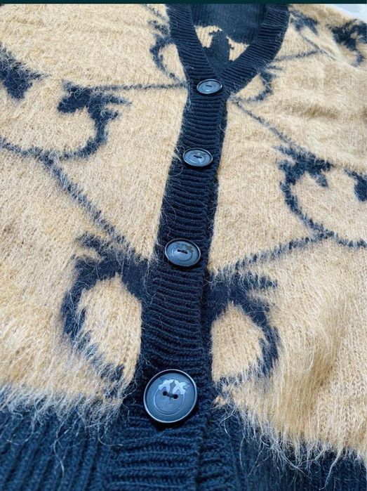 Pinko-оригинална вълнена жилетка!