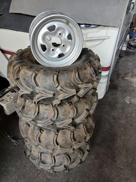 Шины с дисками для квадроцикла