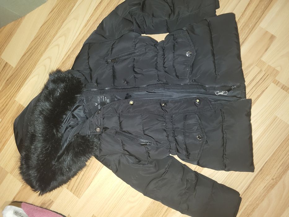 Зимно яке зара, 7,8,9год и яке зимно непромокаемо 146