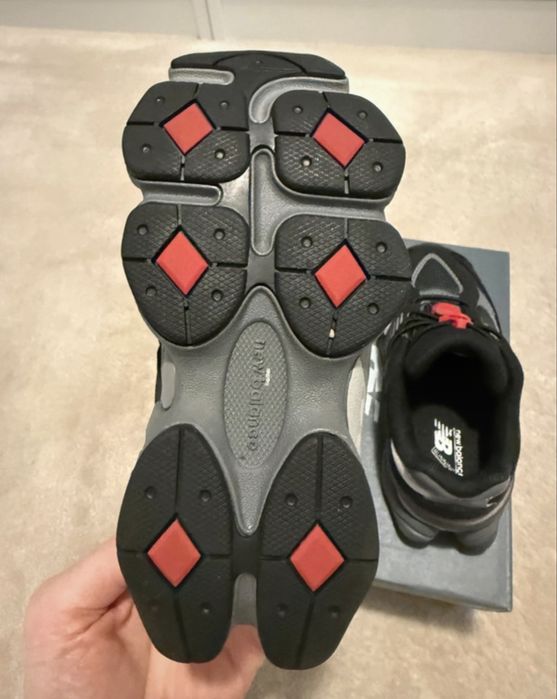 New Balance 9060 copii 27,5