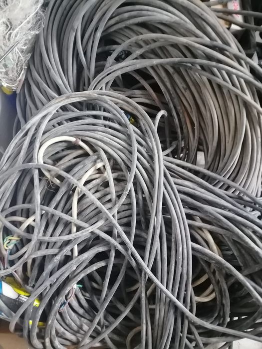 Продам кабеля модные в Астане Аст