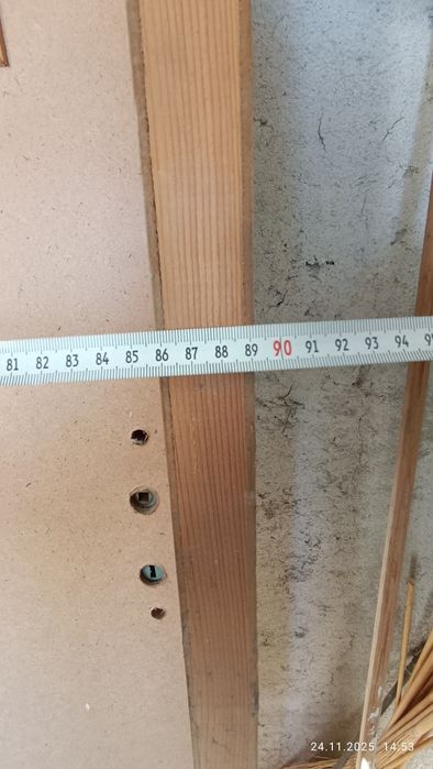 Продавам врата с каса