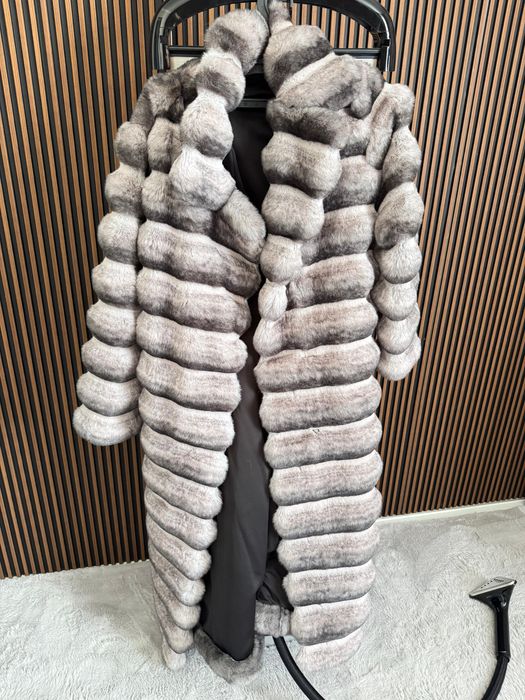 Продам шубу и куртки