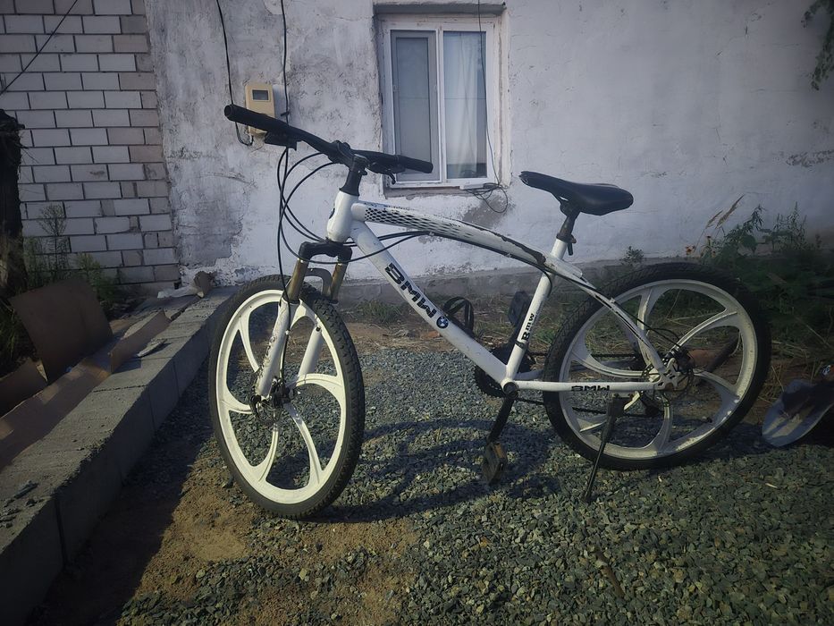 Продам велик бмв