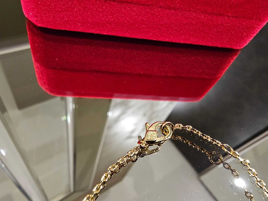 Van Cleef & Arpels VCA Gold Sweet Alhambra Butterfly Дамска Гривна