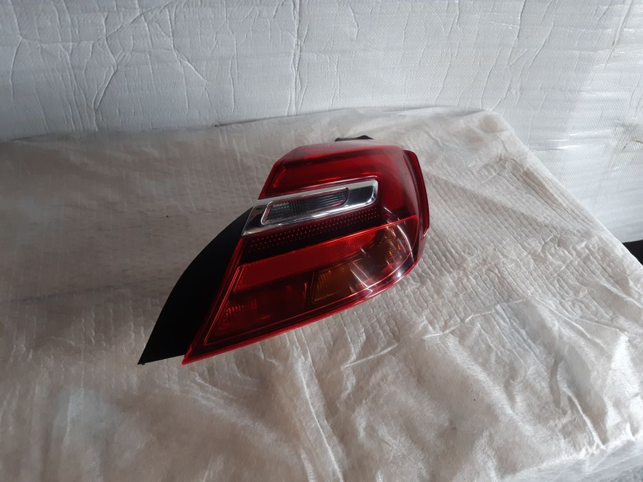 Lampa /stop dreapta spate Opel insignia  A Facelift