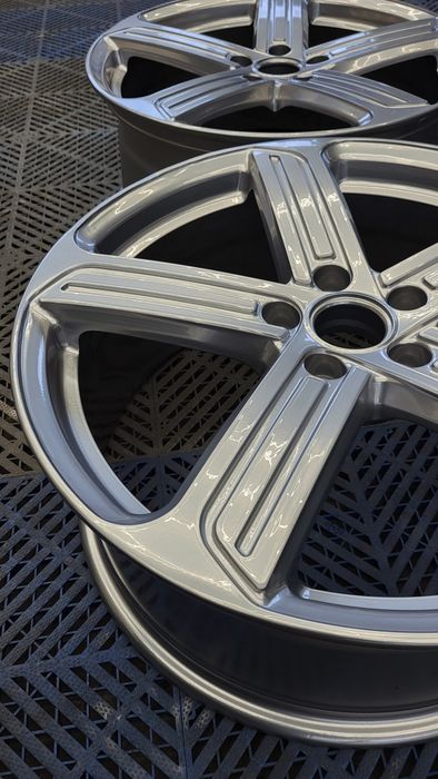 Jante Volkswagen 19"5x112 8J ET45 Golf/Passat/Tiguan