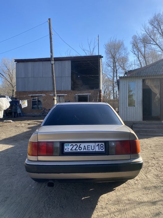Продам ауди с4 100