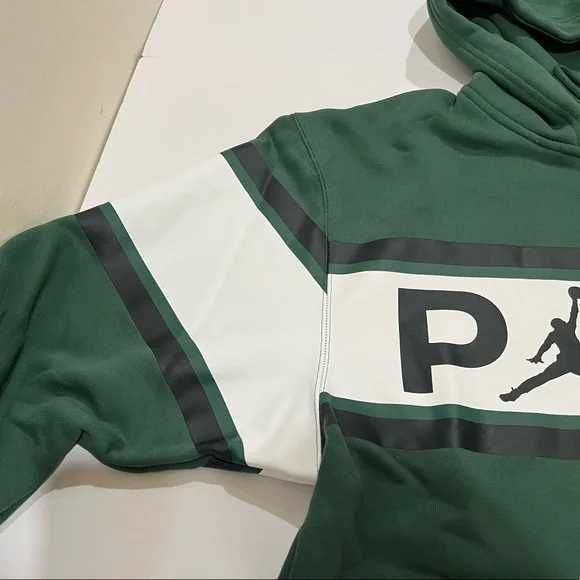 Hanorac Nike Jordan Paris Saint-Germain 100% original -S