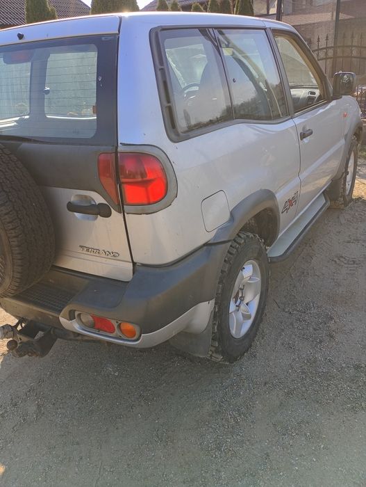 Nissan Terrano 2