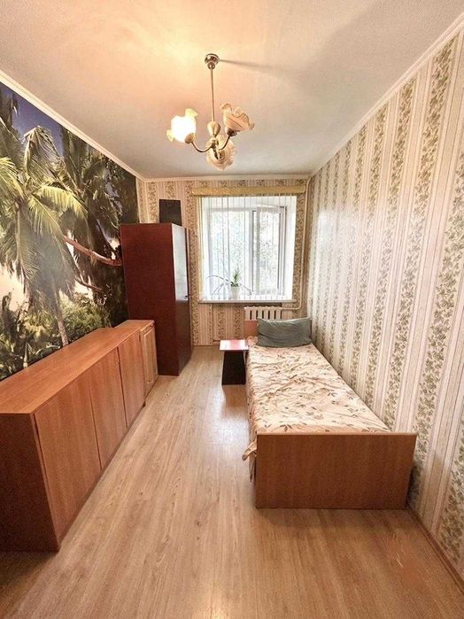Продается 3 комн квартира