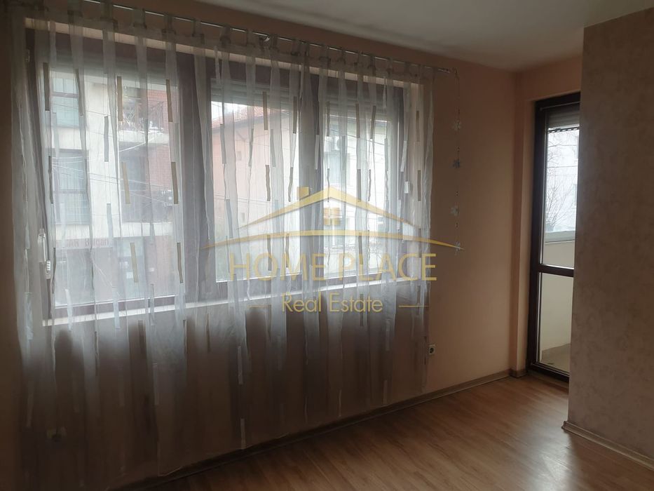 Дава се под наем Двустаен апартамент в Варна, Левски - 70 кв.м за 598.23 € - Снимка #4