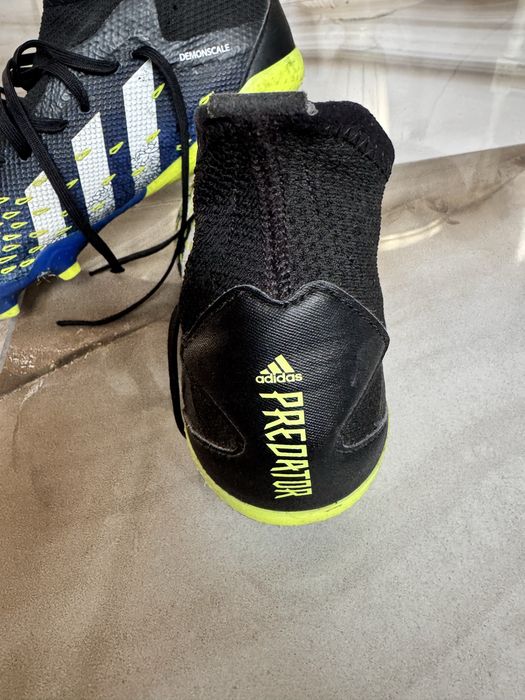 Бутонки Адидас Predator