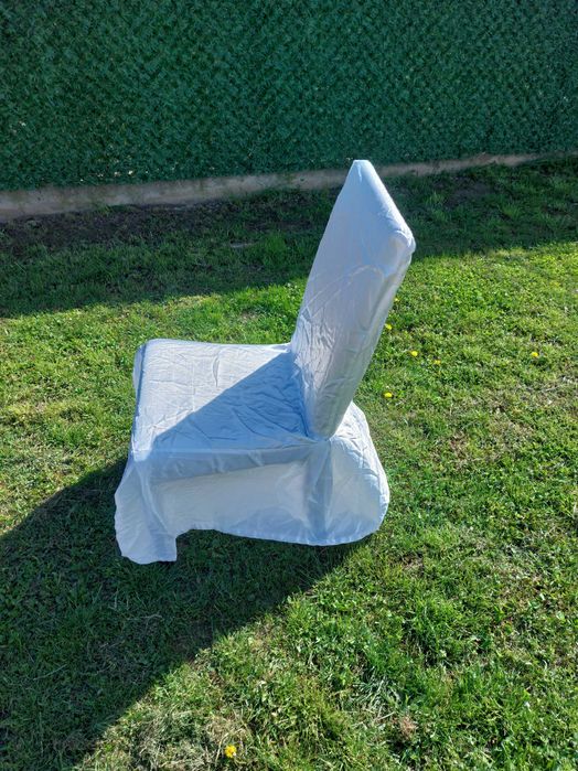 Huse de scaun și funde