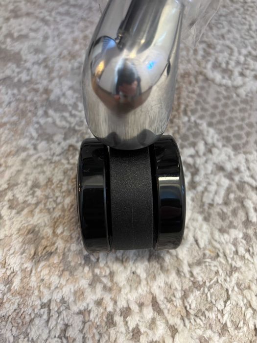 Scaun Herman Miller Aeron Remastered- aluminiu- marime C- full options