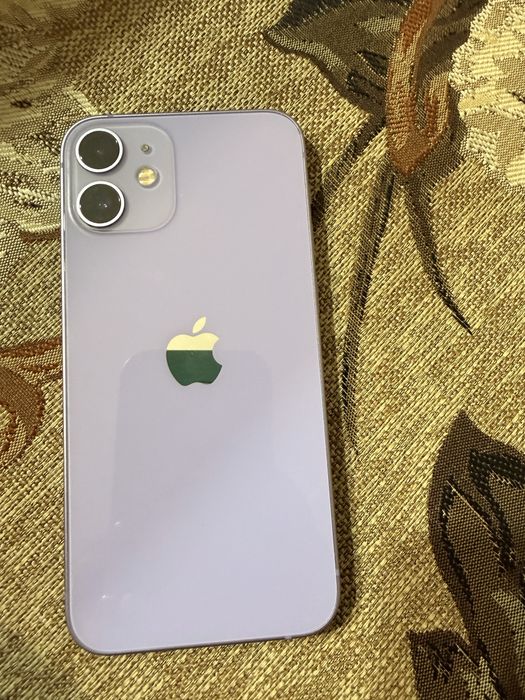 Продавам Iphone 12 mini  Purple