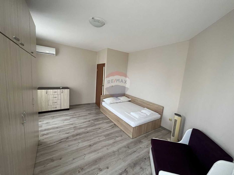 Продава се Тристаен апартамент в к.к. Златни пясъци - 134 кв.м за 605 €/кв.м - Снимка #11