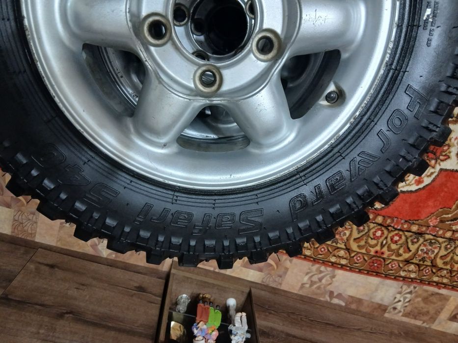 Продам шины всесезонка