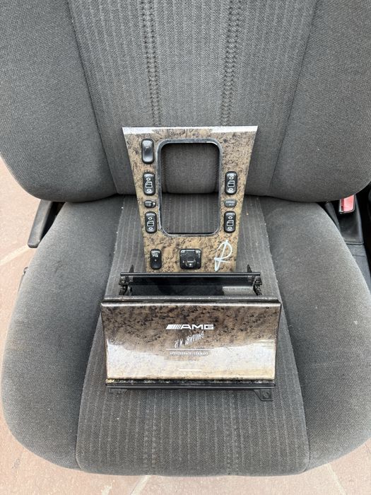 Пепельница AMG w210