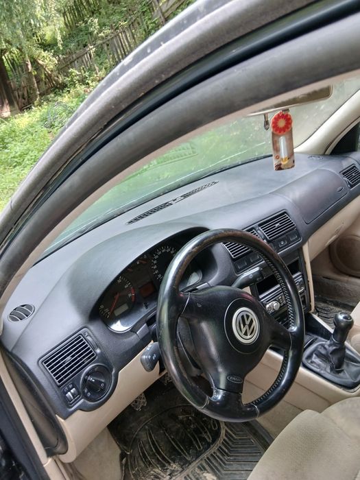 VOLKSWAGEN Golf 2001 — imagine 3