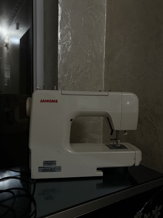 Швейная машина