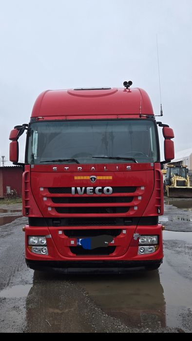 Cat tractor iveco si semiremorca sommer