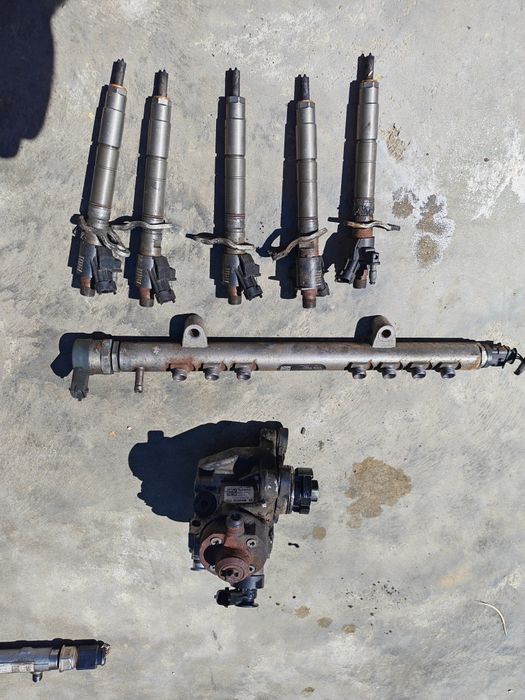 Kit injecție Volvo v60 2.0d D5204T3 3000lei